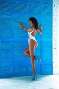 Mersin Elit Escort Bayan Tanıtımı: Hayran Bırakan Cazibesi İle Tanışın!