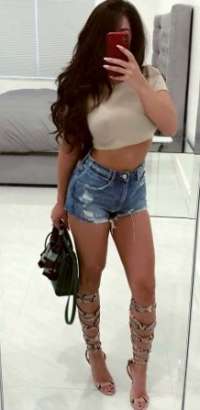 Mersin Elit Escort, Sıradışı Deneyimler için Size Bekliyor