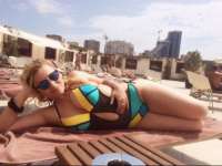 Swinger Escort Güzeli ile Mersin'in Tadını Çıkarın